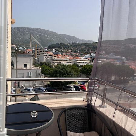 Apartments And Room Adriatic Blue Dubrovnik Bagian luar foto