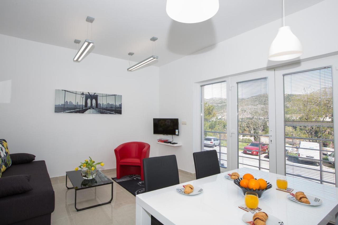 Apartments And Room Adriatic Blue Dubrovnik Bagian luar foto