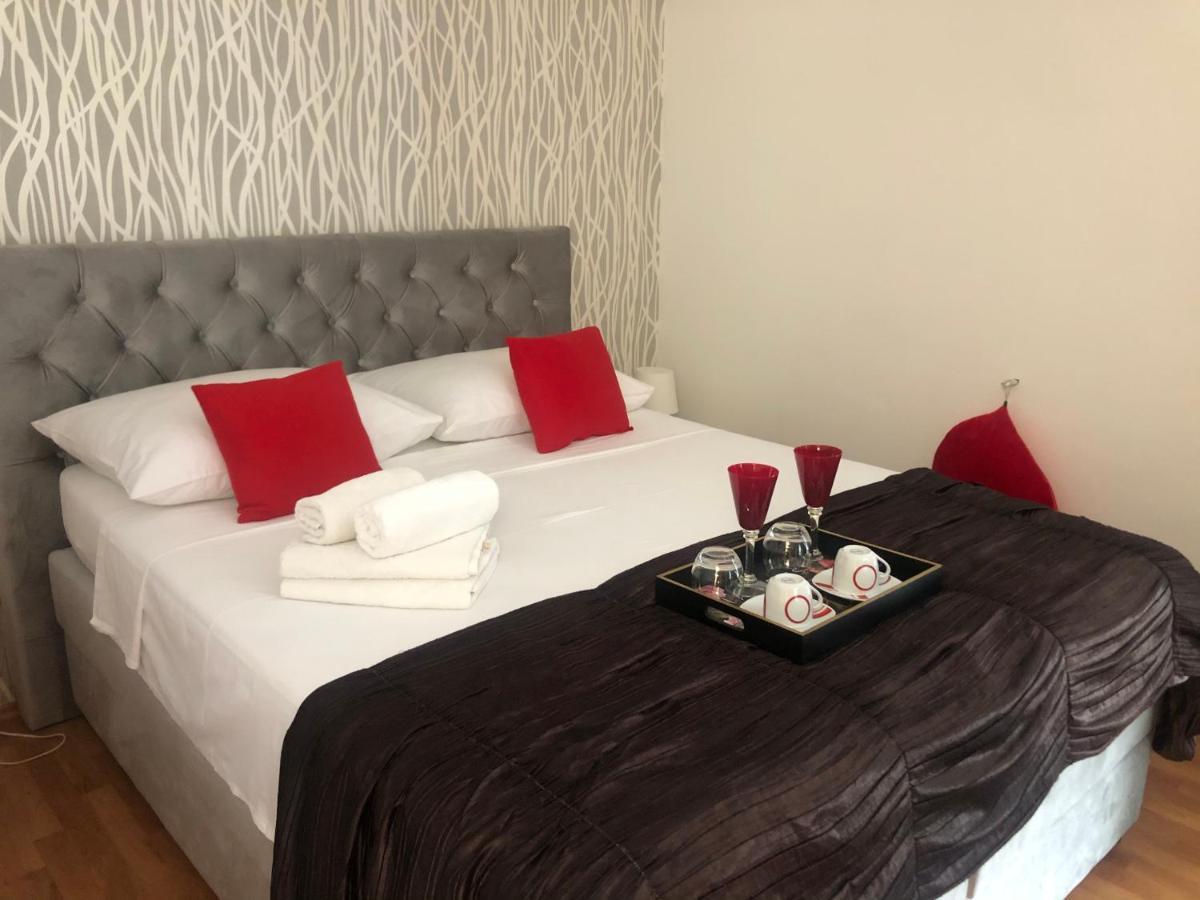 Apartments And Room Adriatic Blue Dubrovnik Bagian luar foto